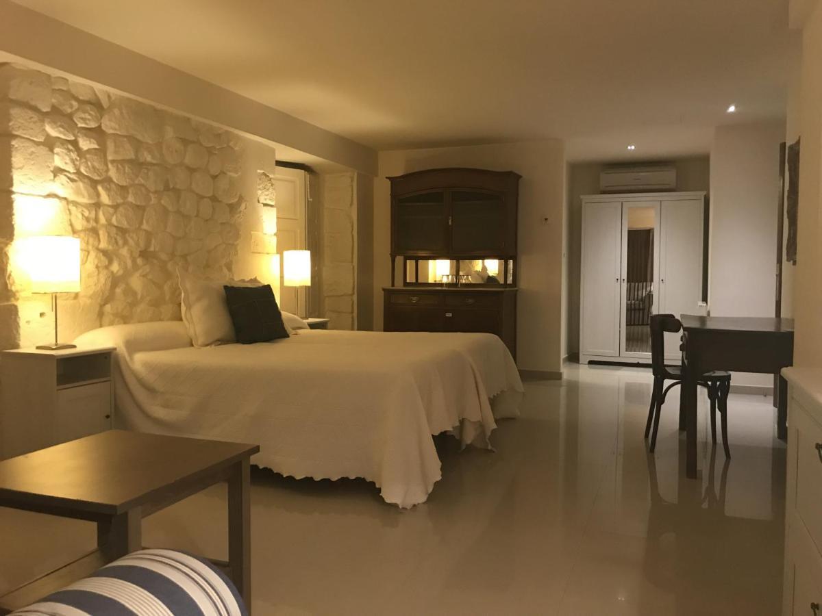 Apartamentos Ebro Рейноса Экстерьер фото